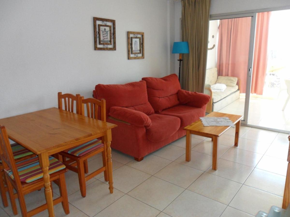 Apartamentos Cervantes Benidorm Esterno foto