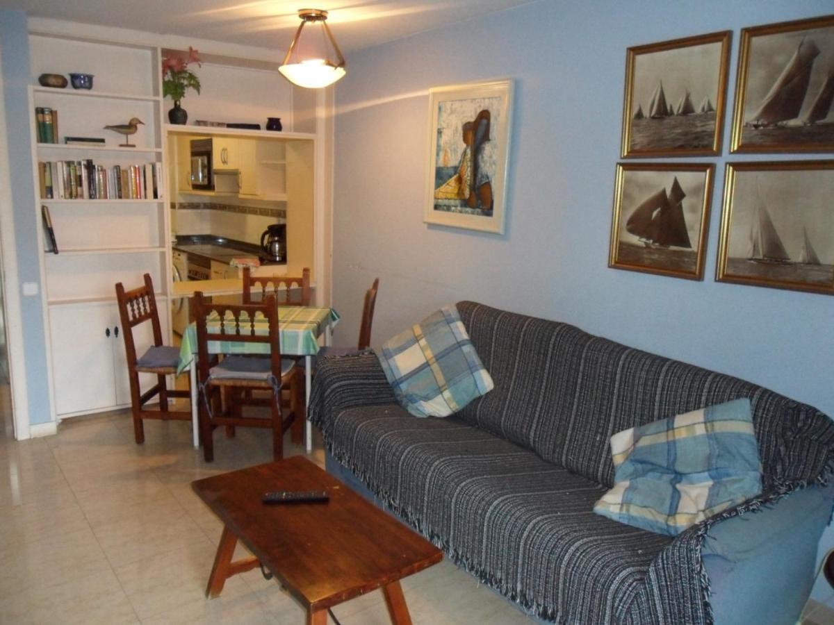 Apartamentos Cervantes Benidorm Esterno foto