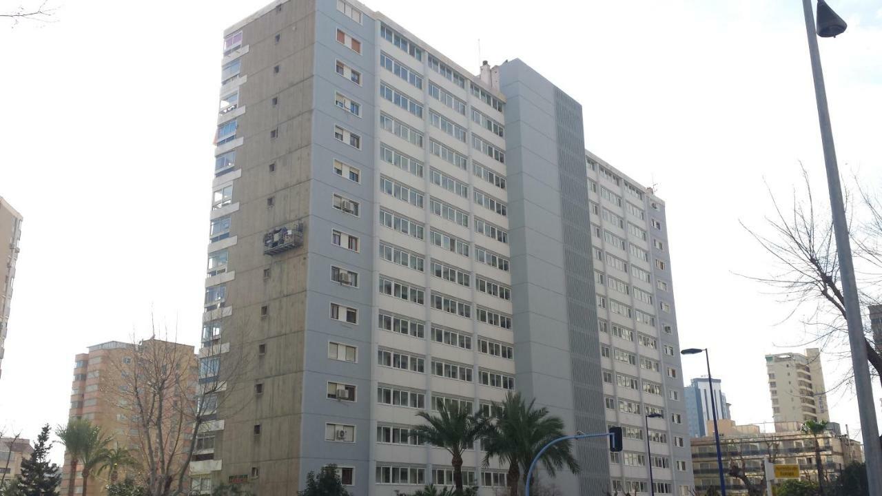 Apartamentos Cervantes Benidorm Esterno foto